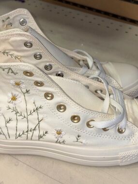 Converse Cream High-Top Sneakers with Daisy Embroidery